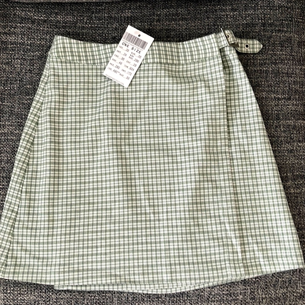 Brandy Melville Green and White Plaid Mini Skirt